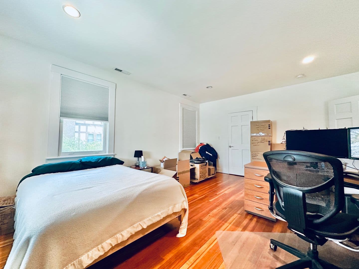 New Haven Apartment: 661 Prospect Street