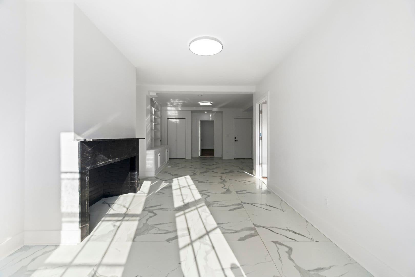New Haven Apartment: 54 Trumbull Street