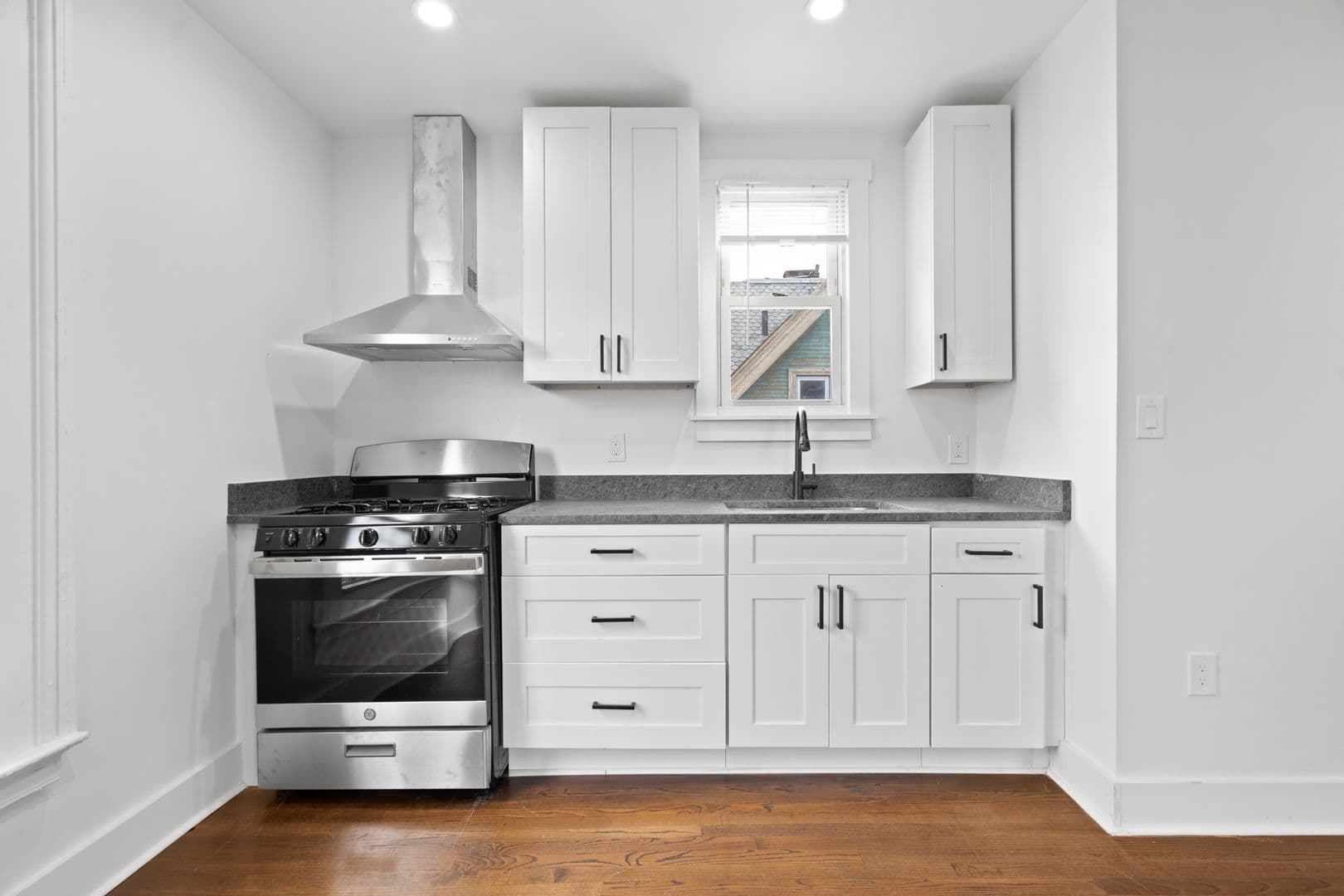 New Haven Apartment: 455 George Street