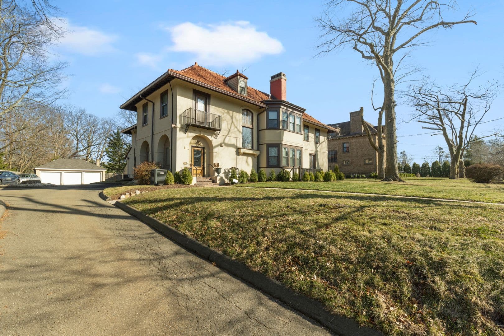 New Haven Apartment: 661 Prospect Street