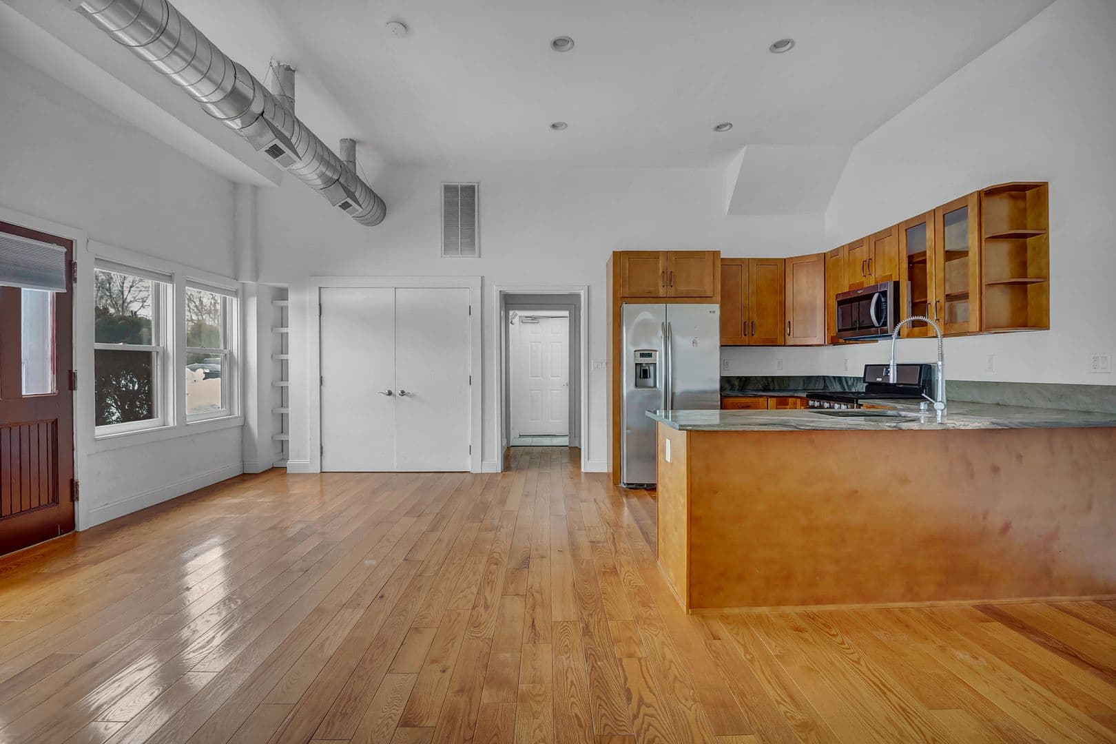 New Haven Apartment: 651 Prospect Street