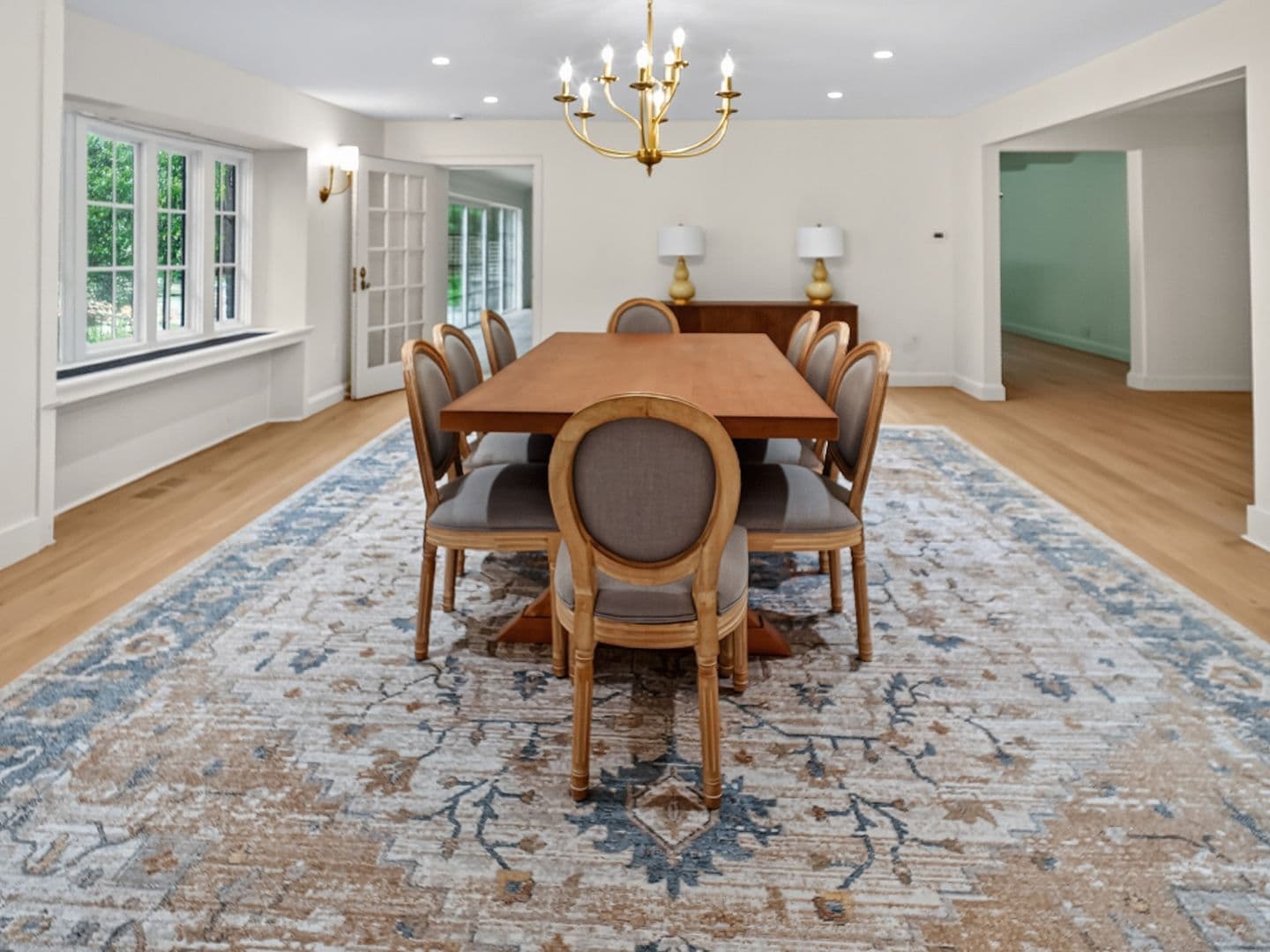 Hamden House: 1085 Ridge Road
