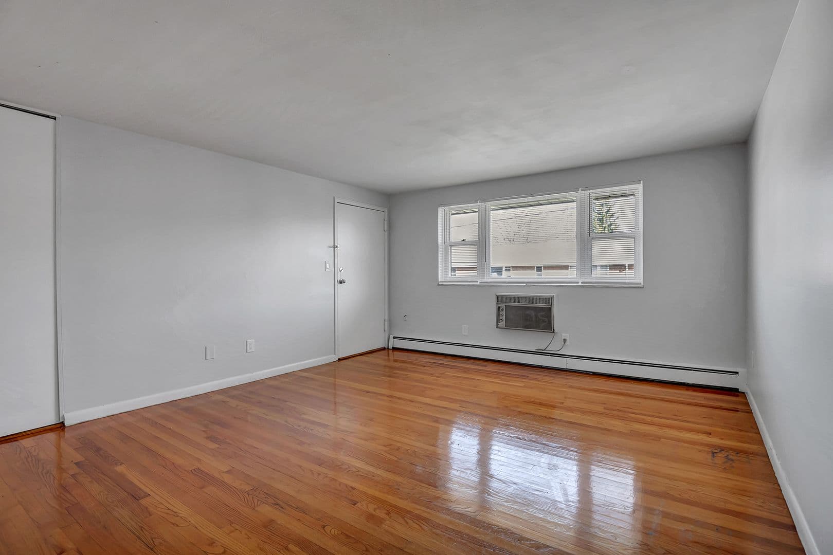 New Haven Apartment: 101 Ramsdell Street