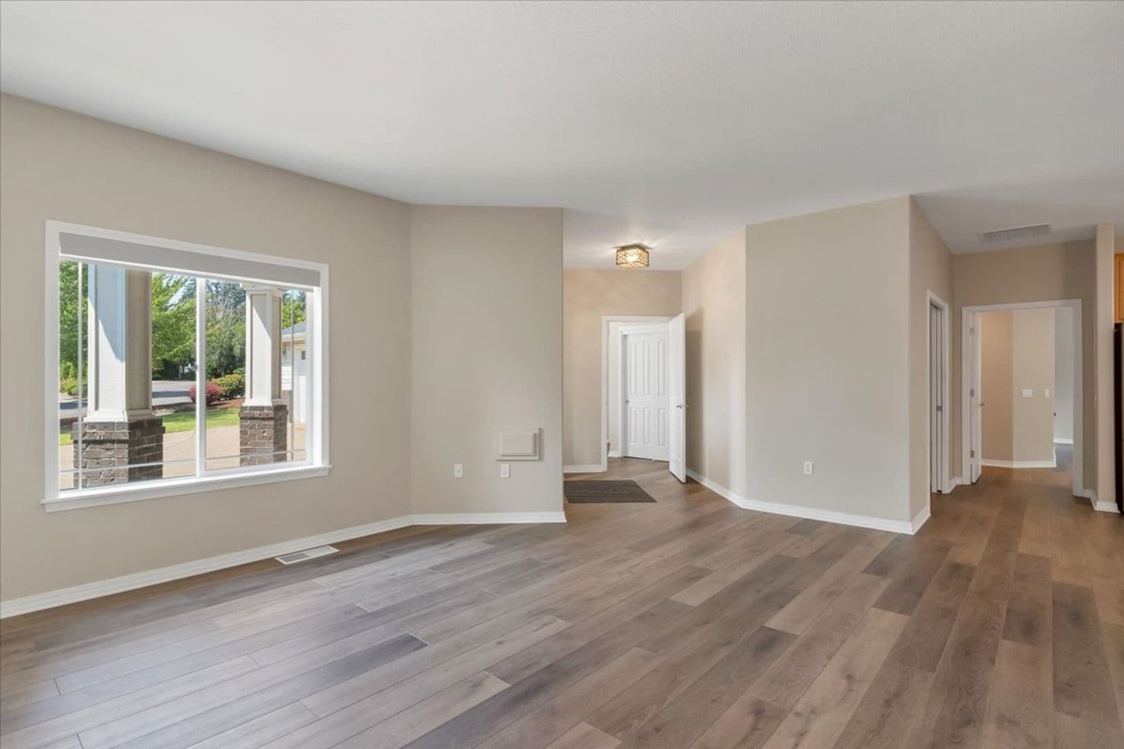 Salem House: 2765 Fort Hill Rd NW