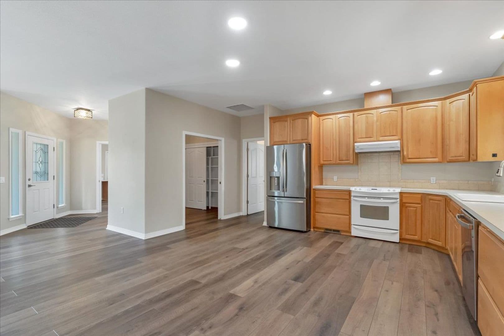 Salem House: 2765 Fort Hill Rd NW