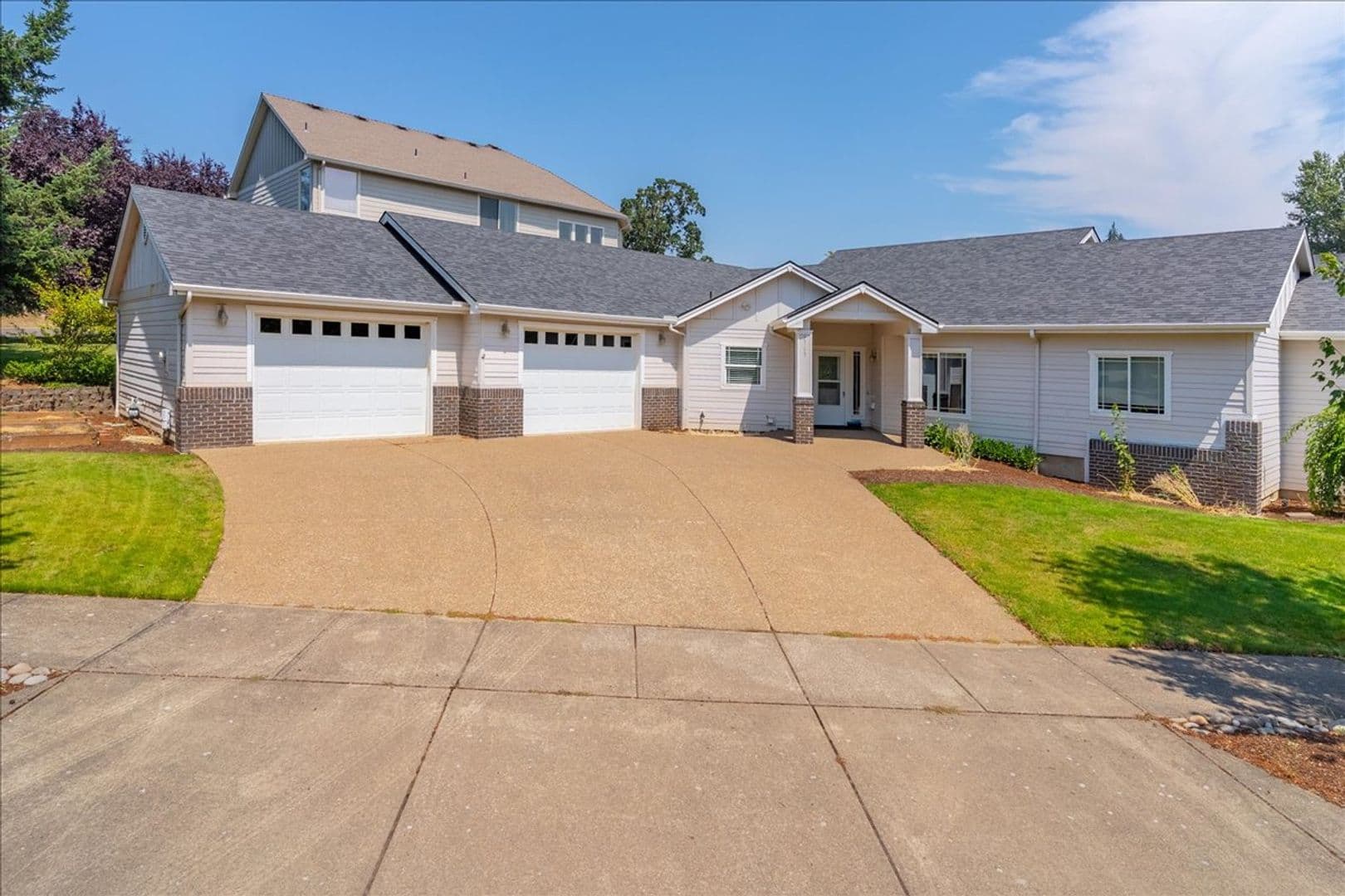 Salem House: 2765 Fort Hill Rd NW