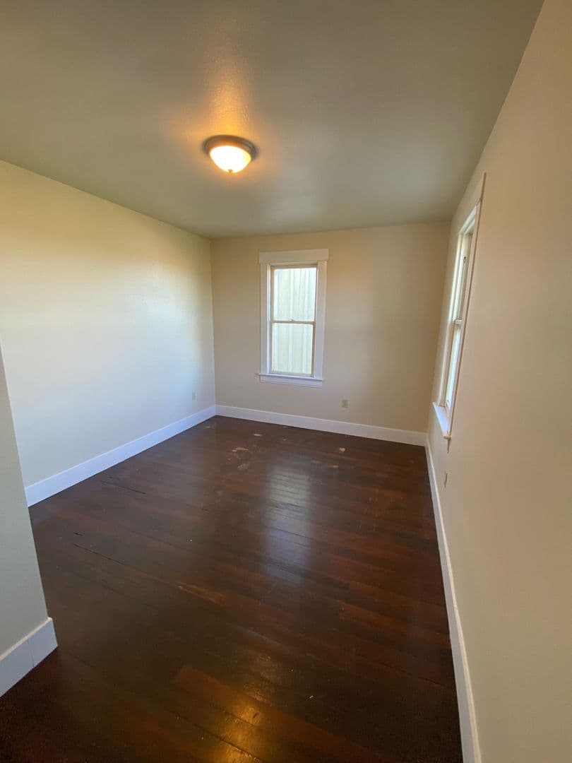 Mt. Angel House: 13573 E. Marquam Rd. NE