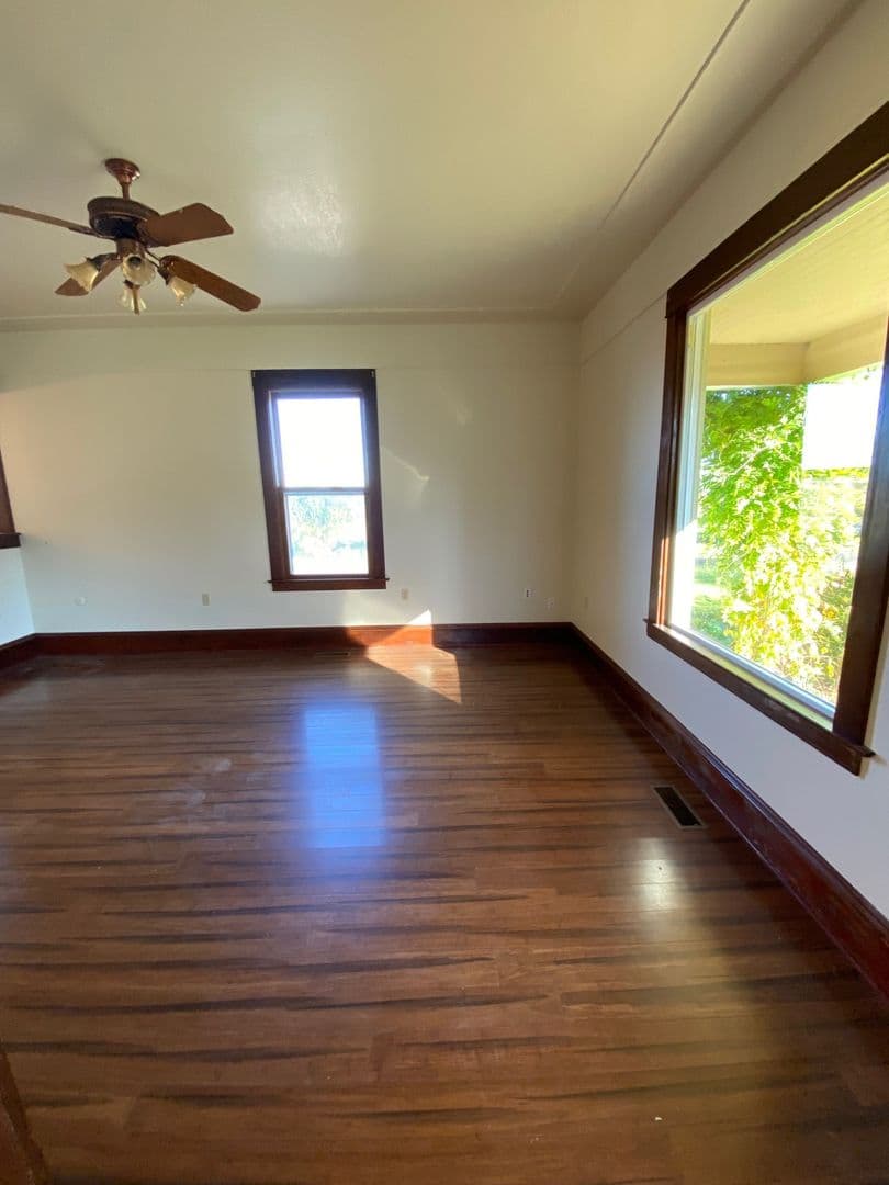Mt. Angel House: 13573 E. Marquam Rd. NE