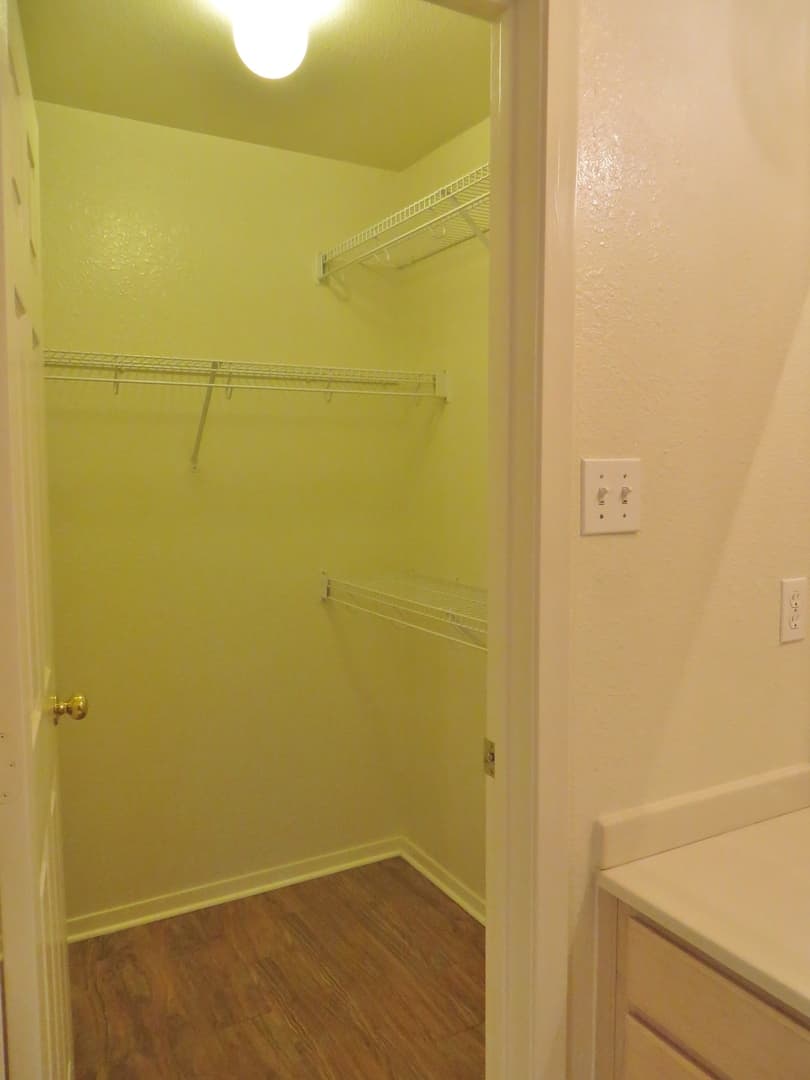 Georgetown House: 2216-B Katy Lane