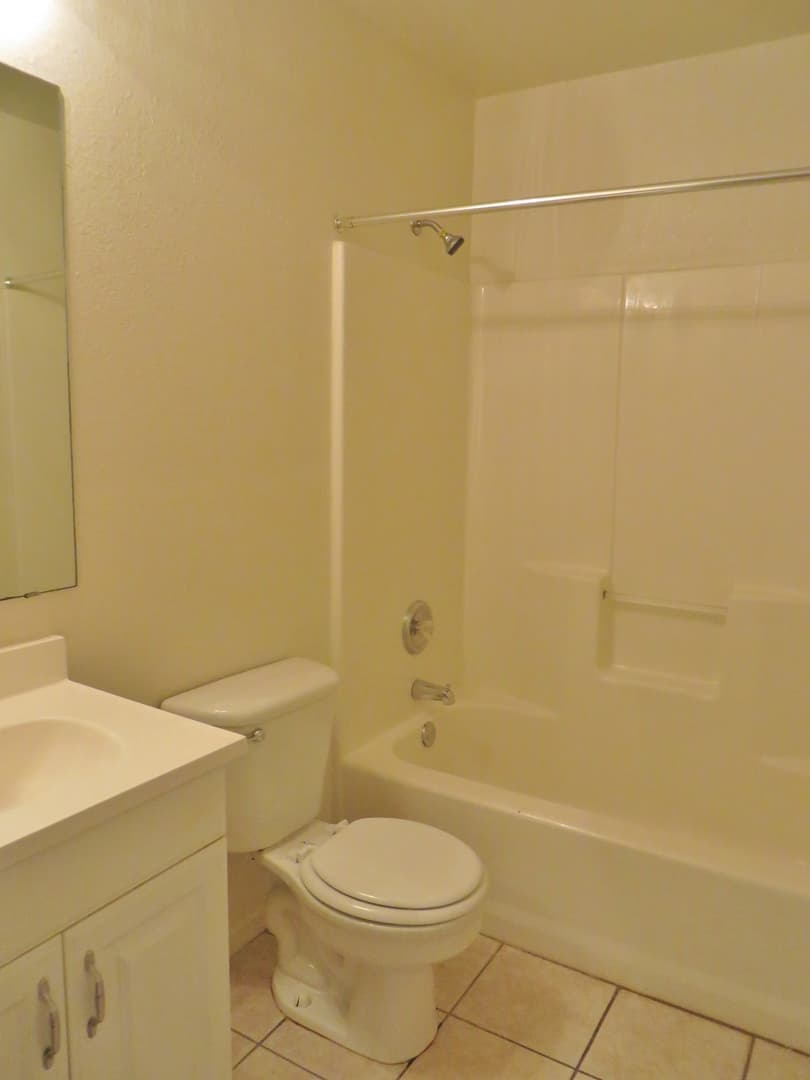 Georgetown House: 2216-B Katy Lane