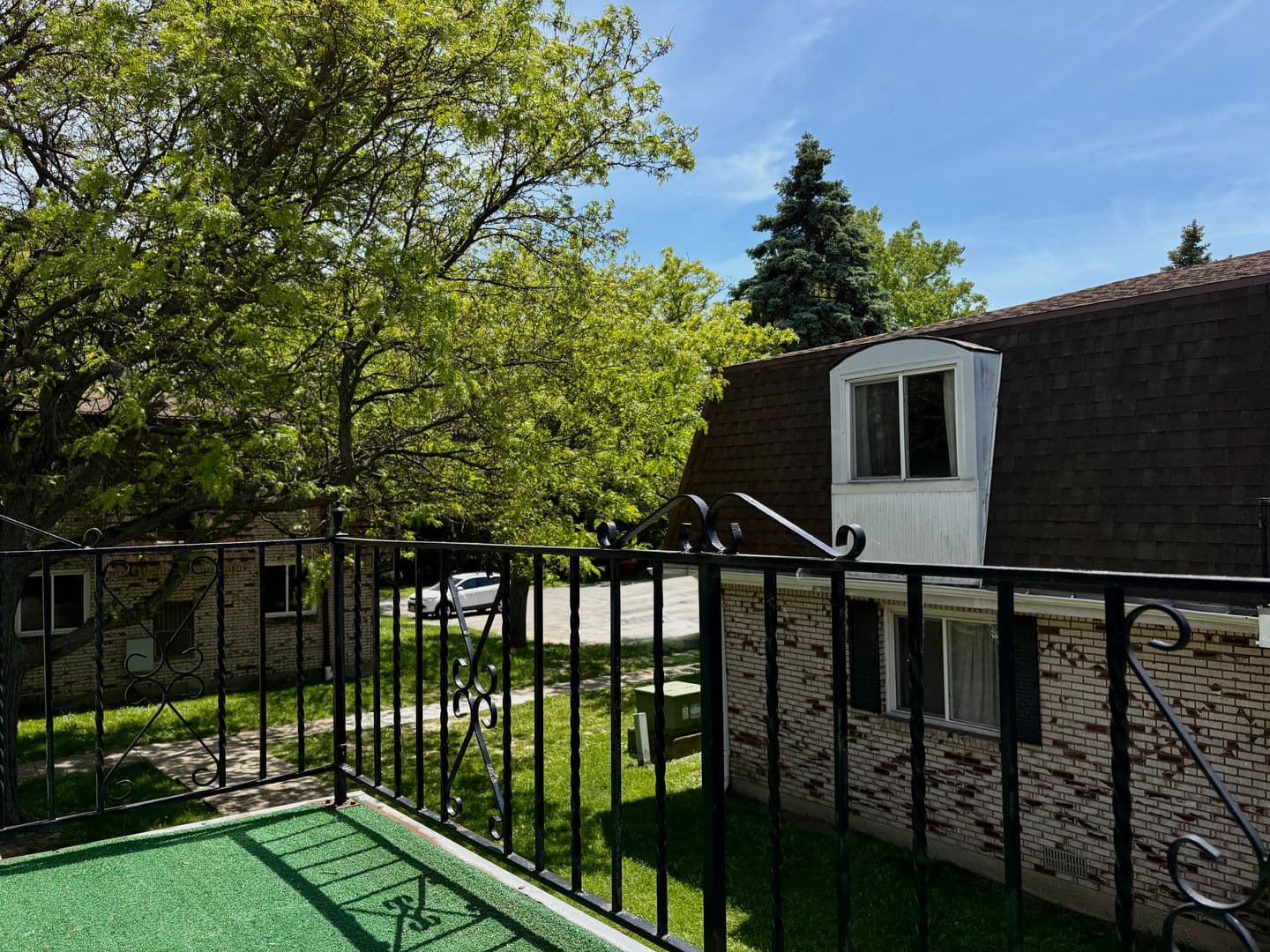 Seneca Apartment: 83 S. Fisher Rd West