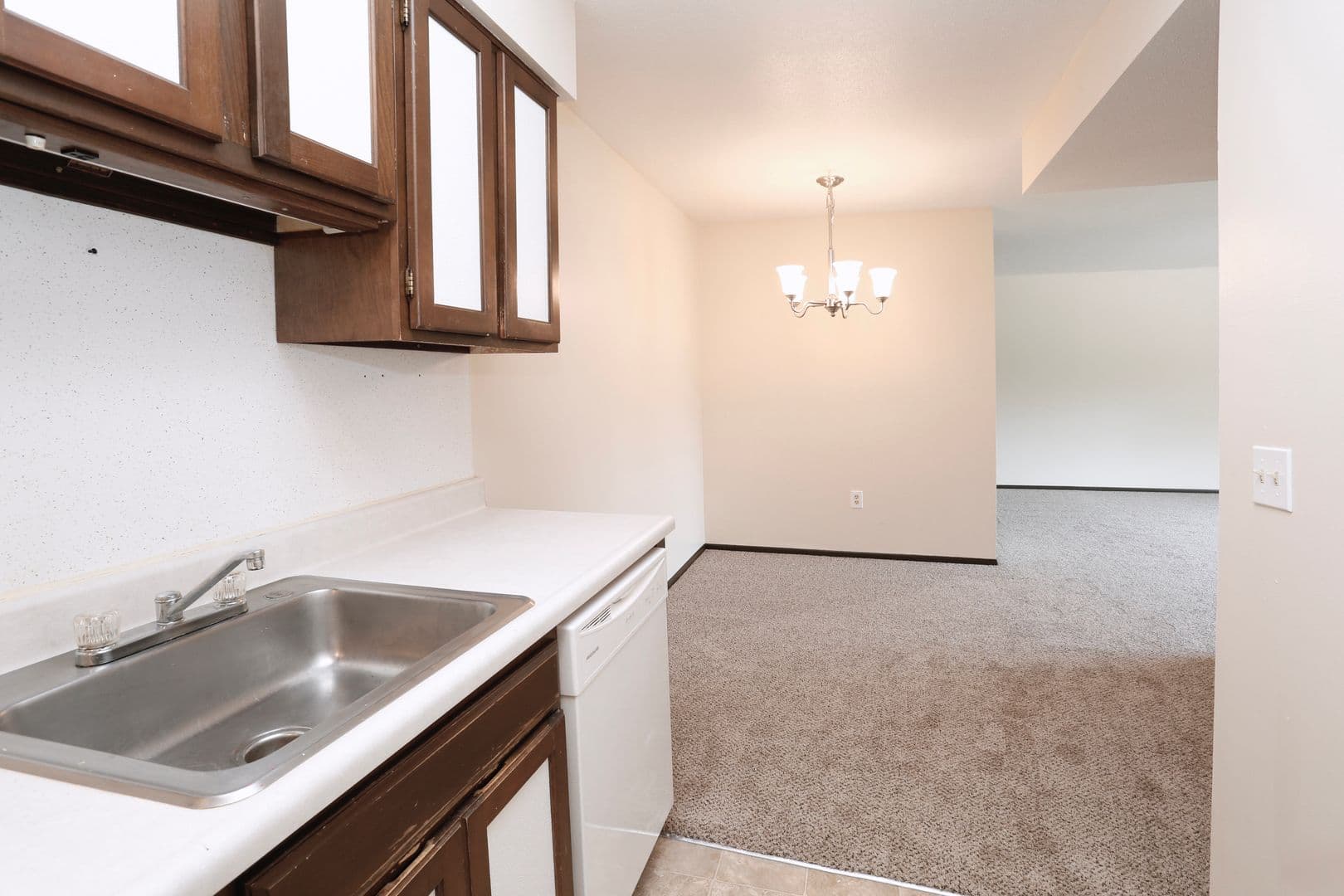 Erie Apartment: 1717 Kuntz Road