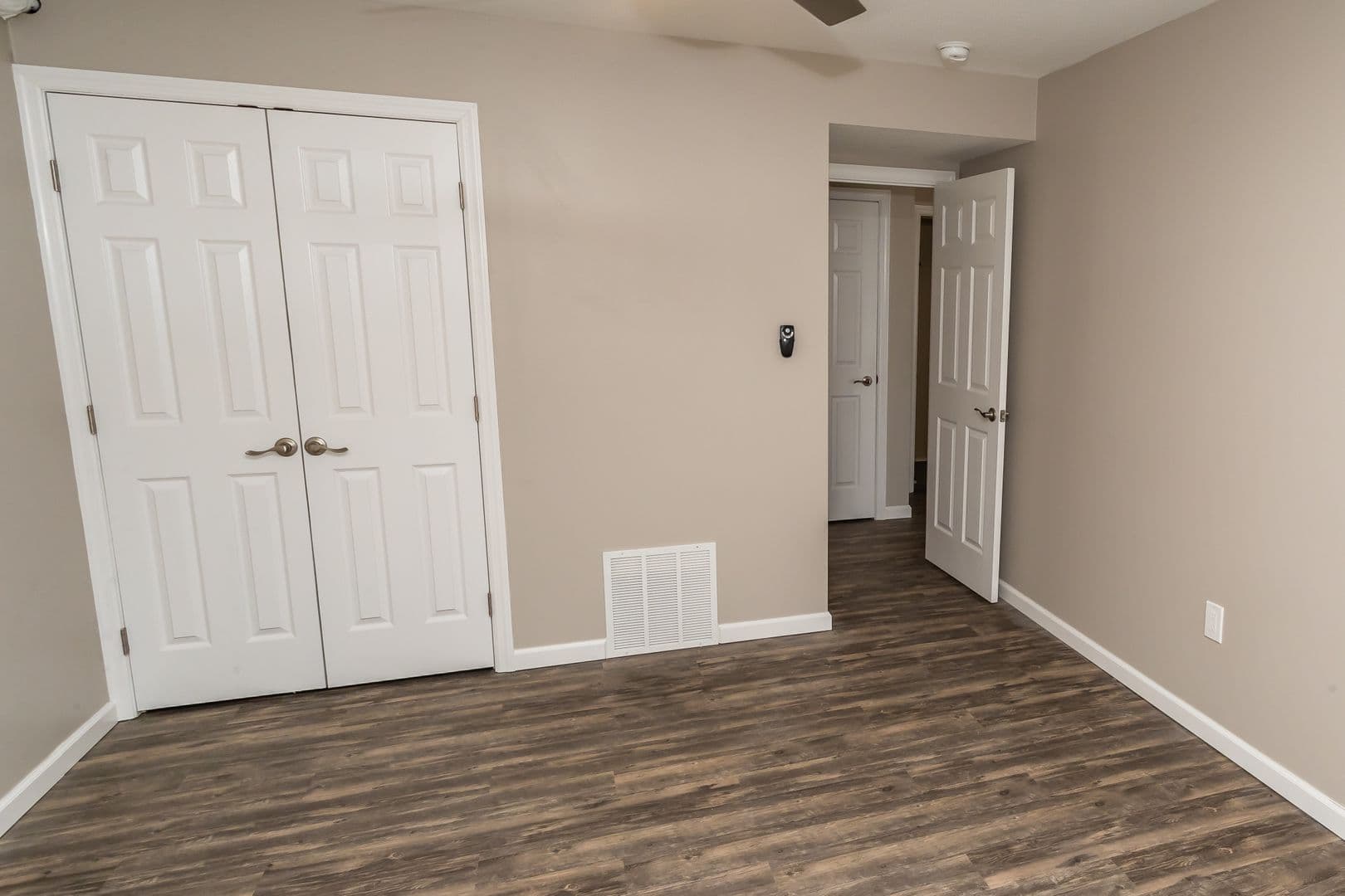 Erie Apartment: 1717 Kuntz Road