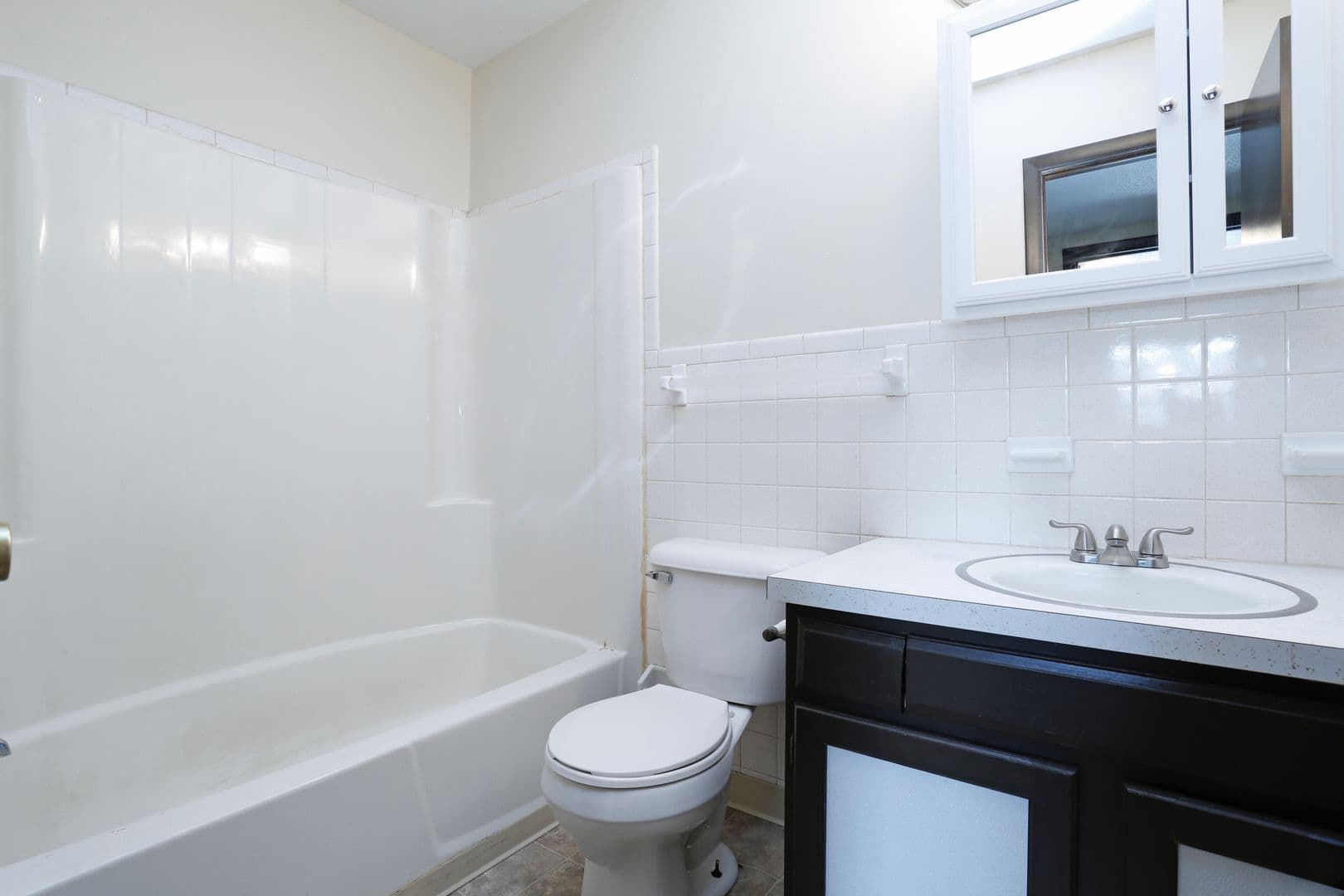 Erie Apartment: 1717 Kuntz Road
