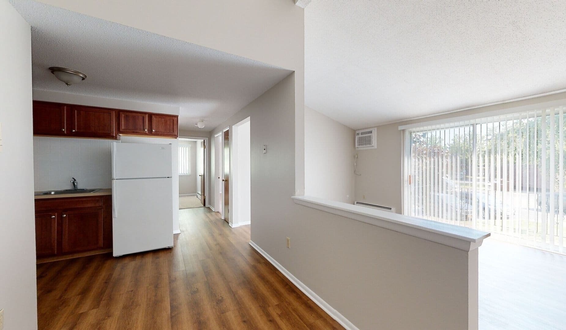 Hamburg Apartment: 5570 Camp Road