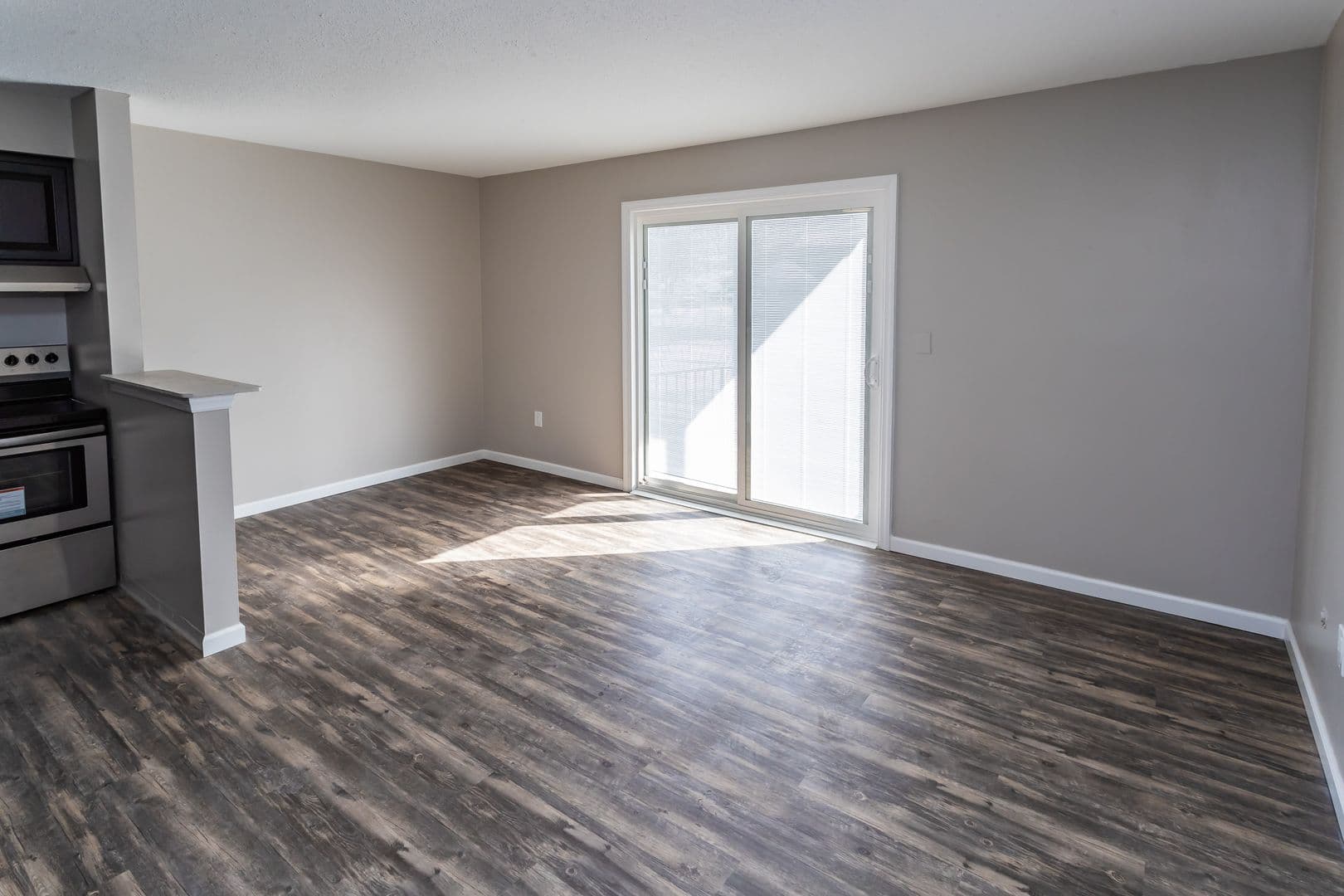 Erie Apartment: 1717 Kuntz Road
