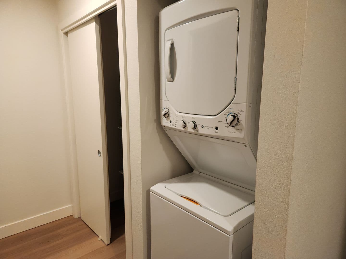 Seattle Apartment: 3500 W Government Way