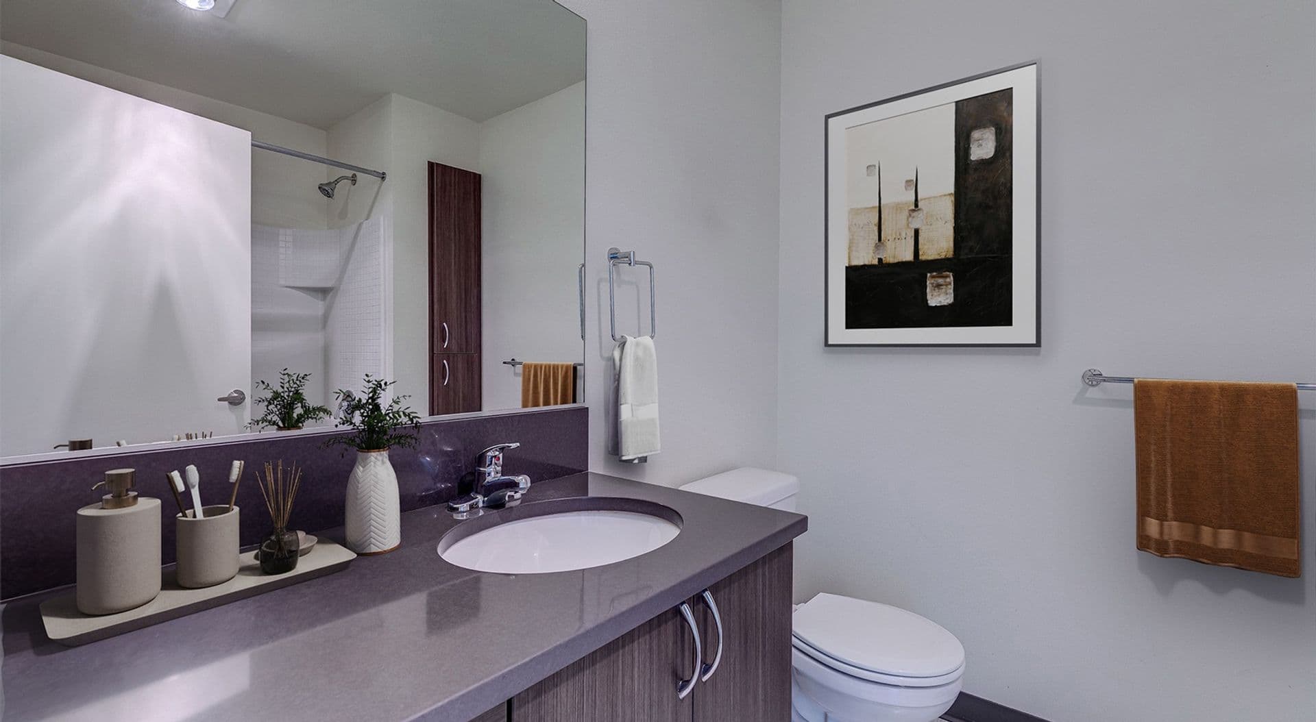 Seattle Apartment: 845 NE 66th St