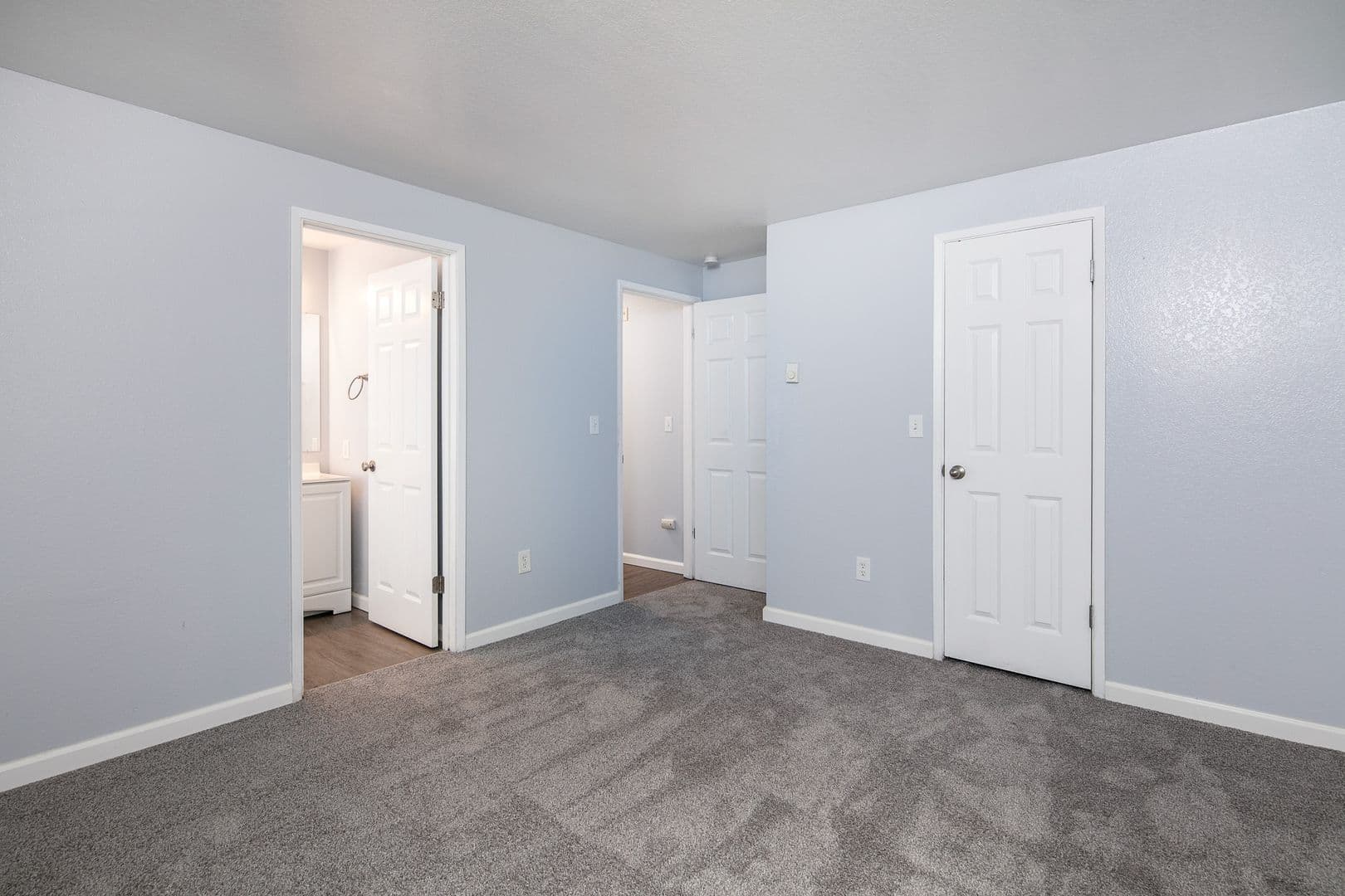 Burien Apartment: 400 S 152nd Street