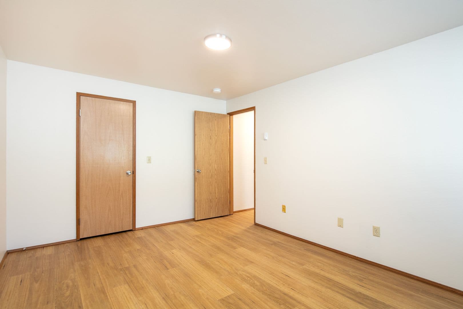 Seattle Apartment: 10510 Whitman Ave N