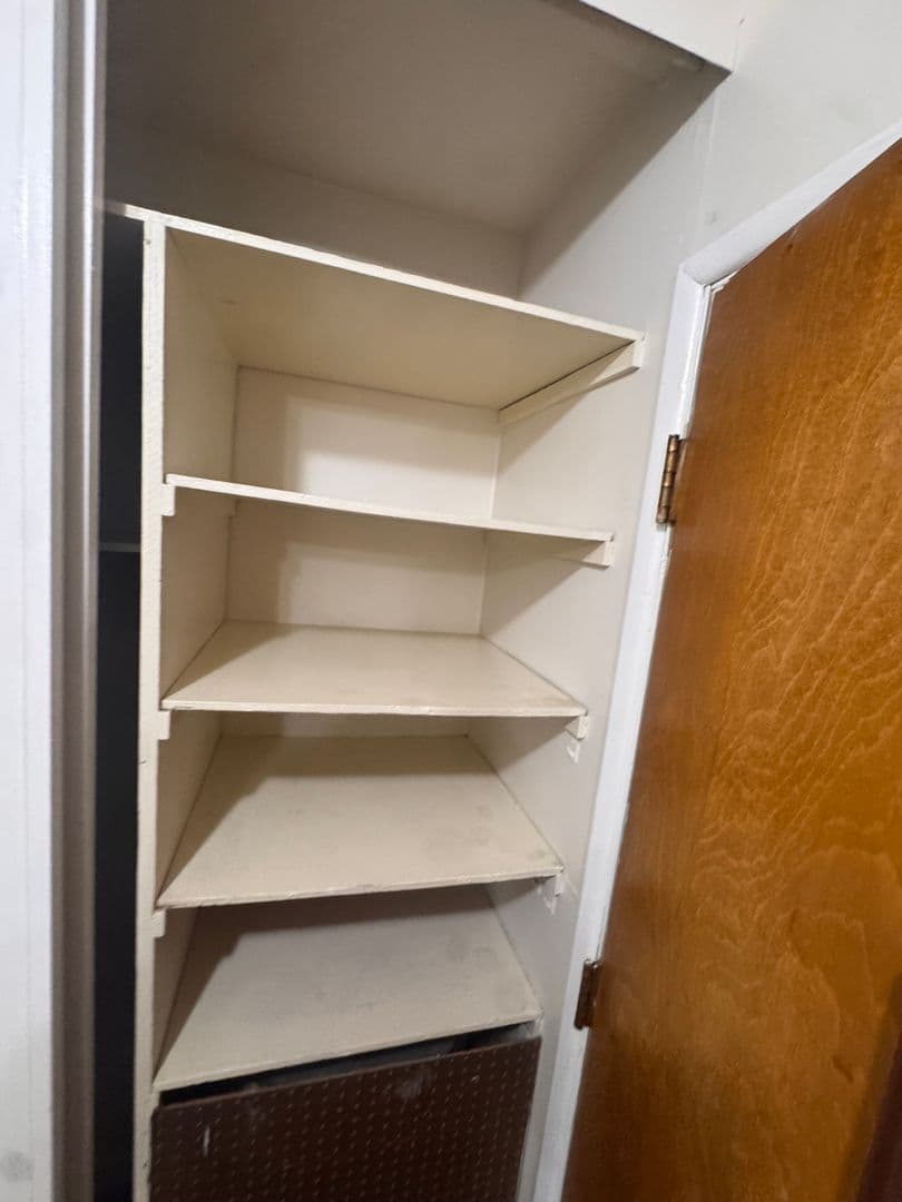 Seattle Apartment: 525 Bellevue Ave E