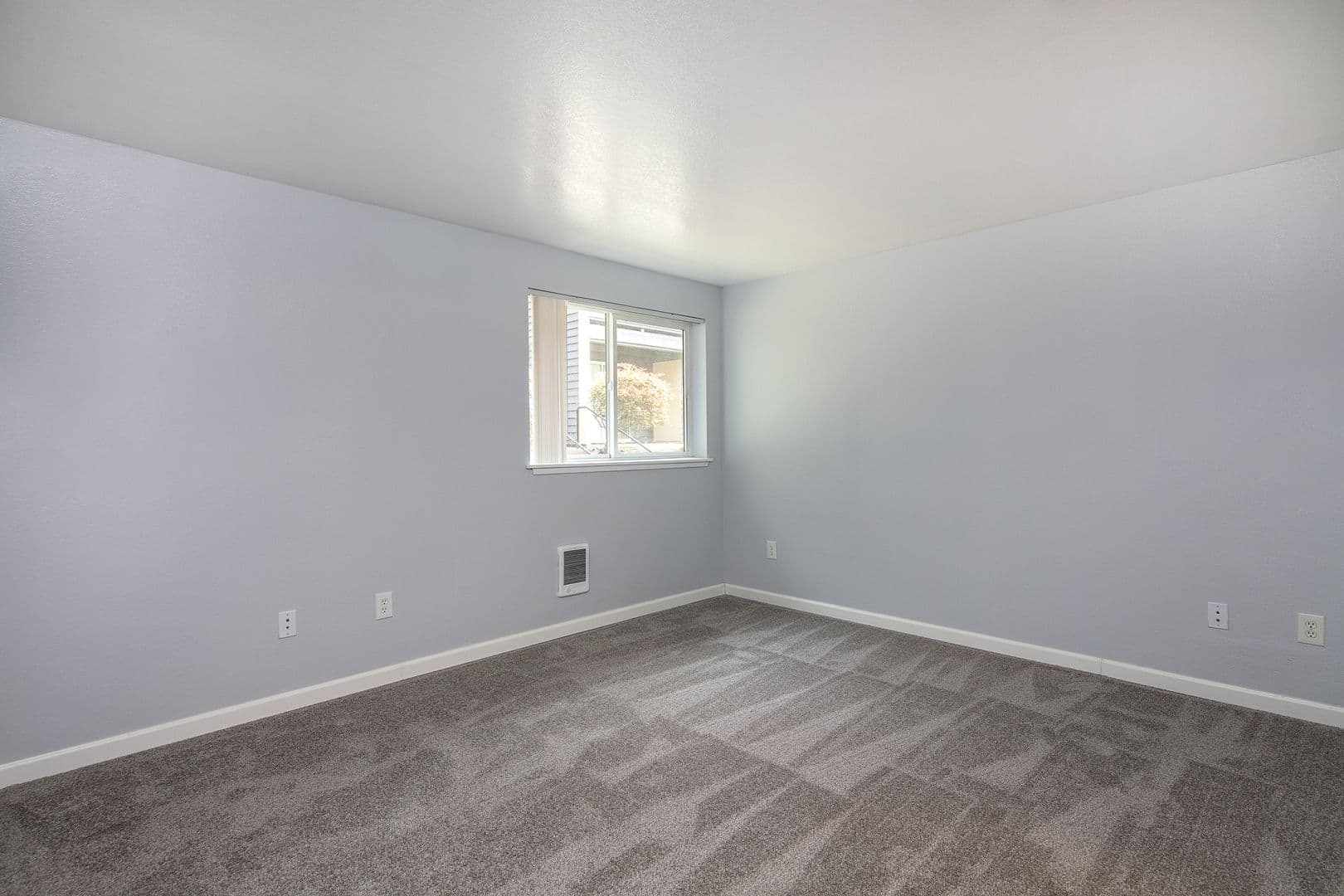 Burien Apartment: 400 S 152nd Street