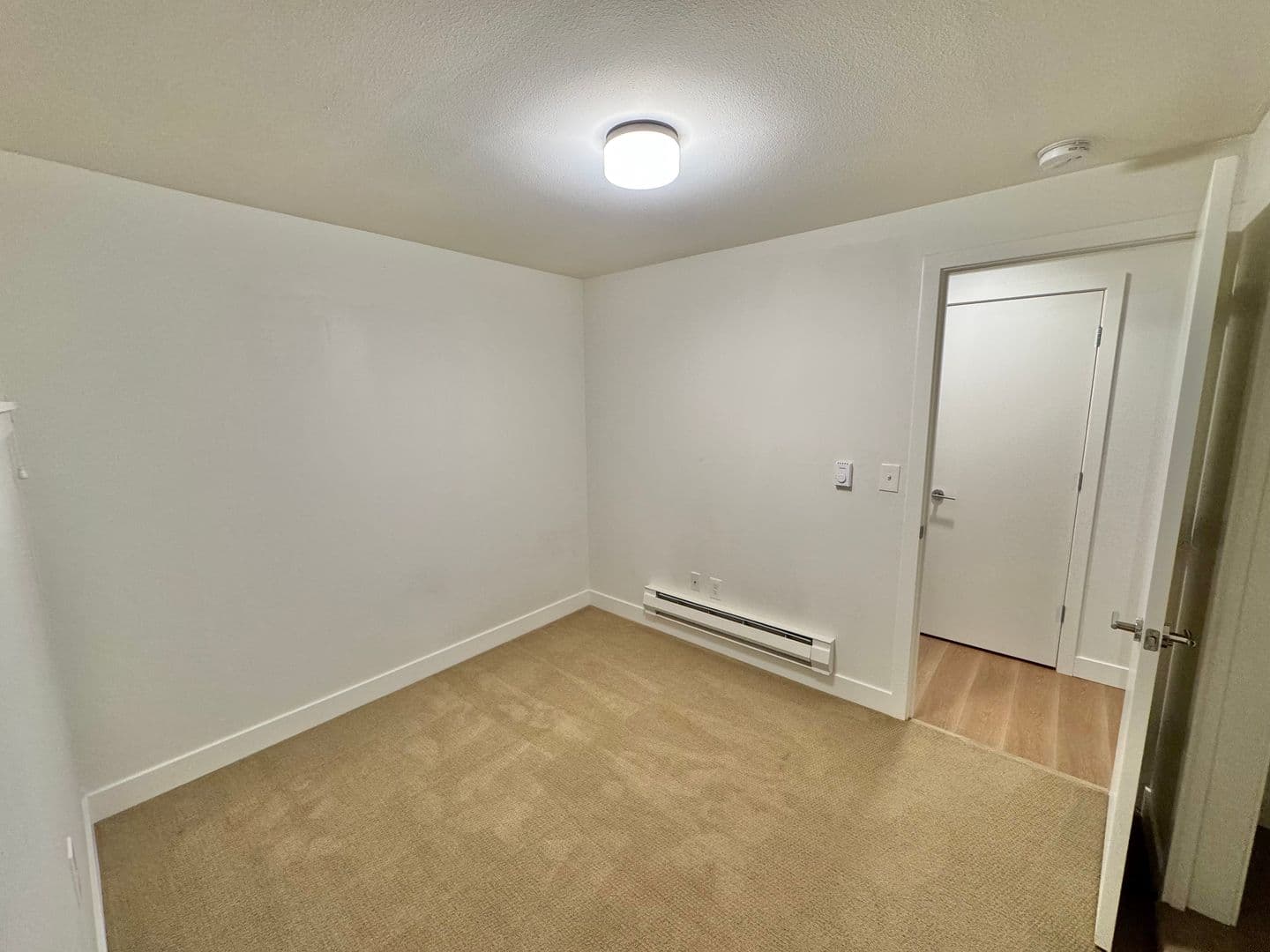 Seattle Apartment: 3500 W Government Way
