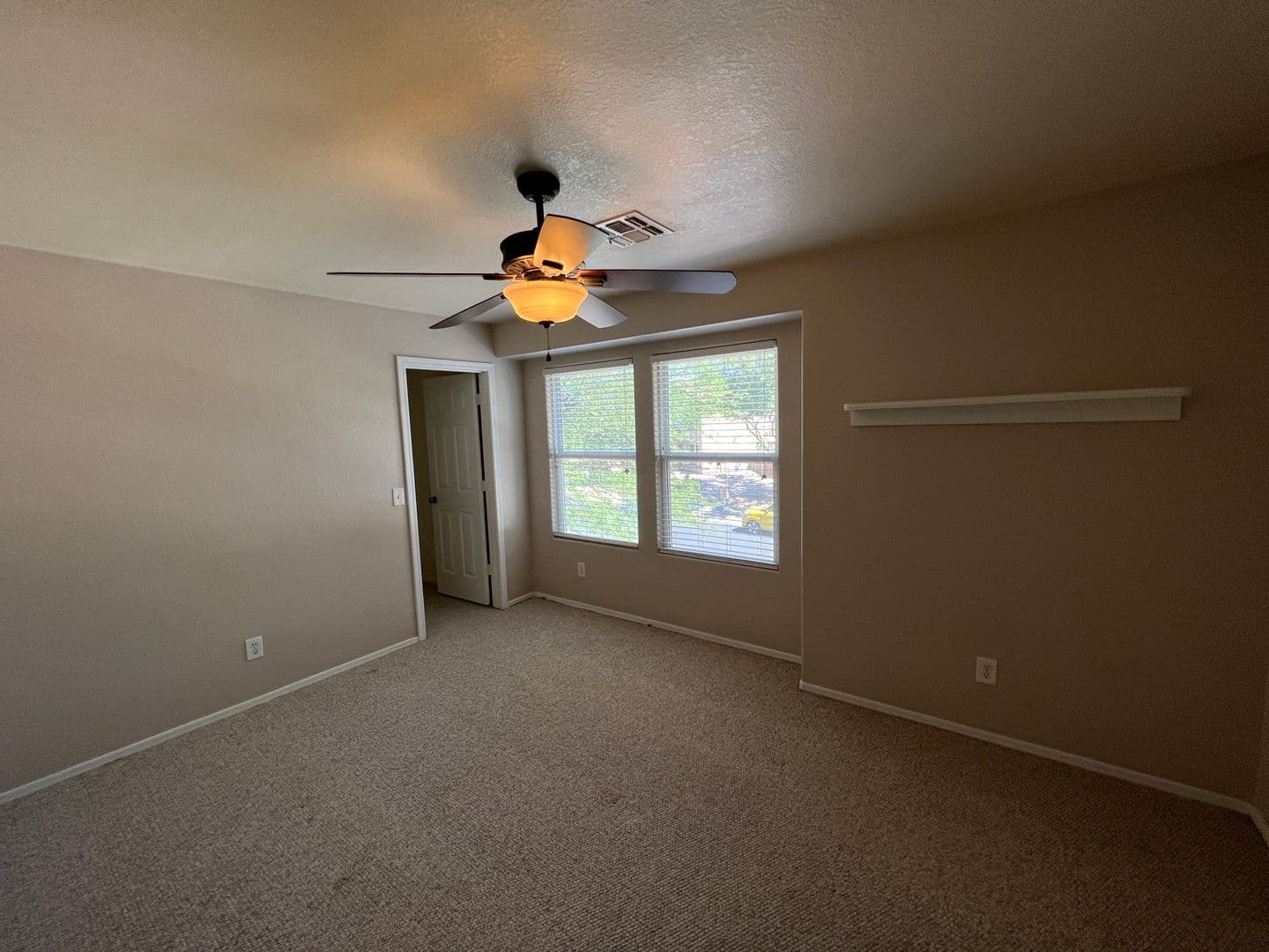 Oro Valley House: 13153 N Tanner Robert Dr