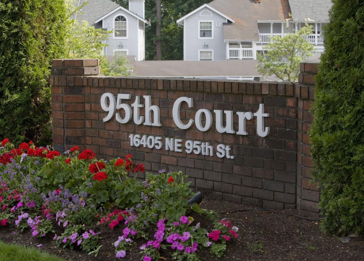 Redmond Apartment: 16405 NE 95th St