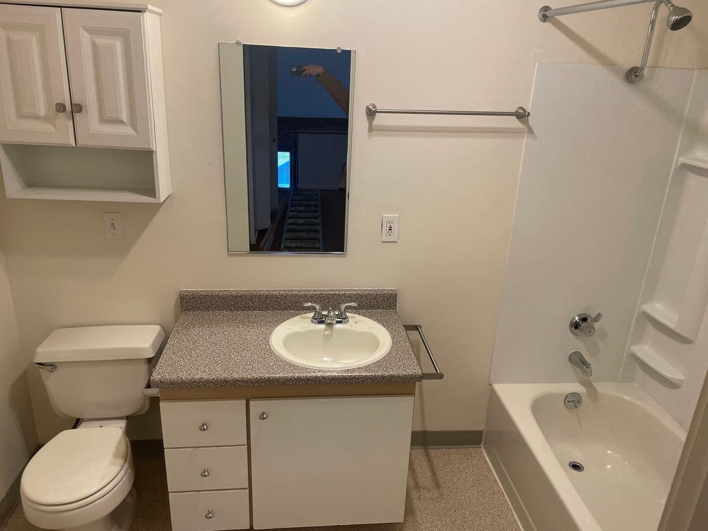 Portland Apartment: 625 NW Everett Street