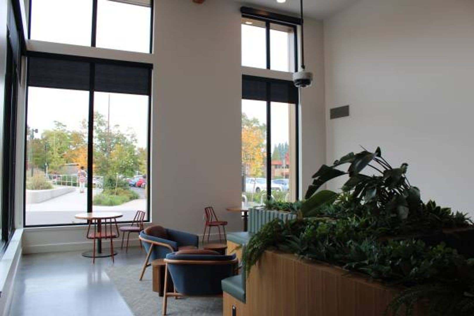 Portland Apartment: 5560 NE 42nd ave