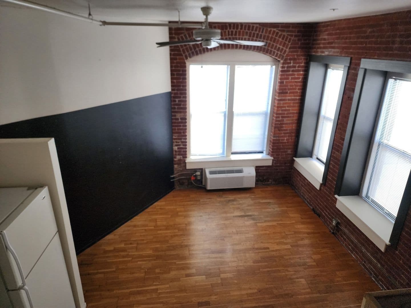 Portland Apartment: 625 NW Everett Street