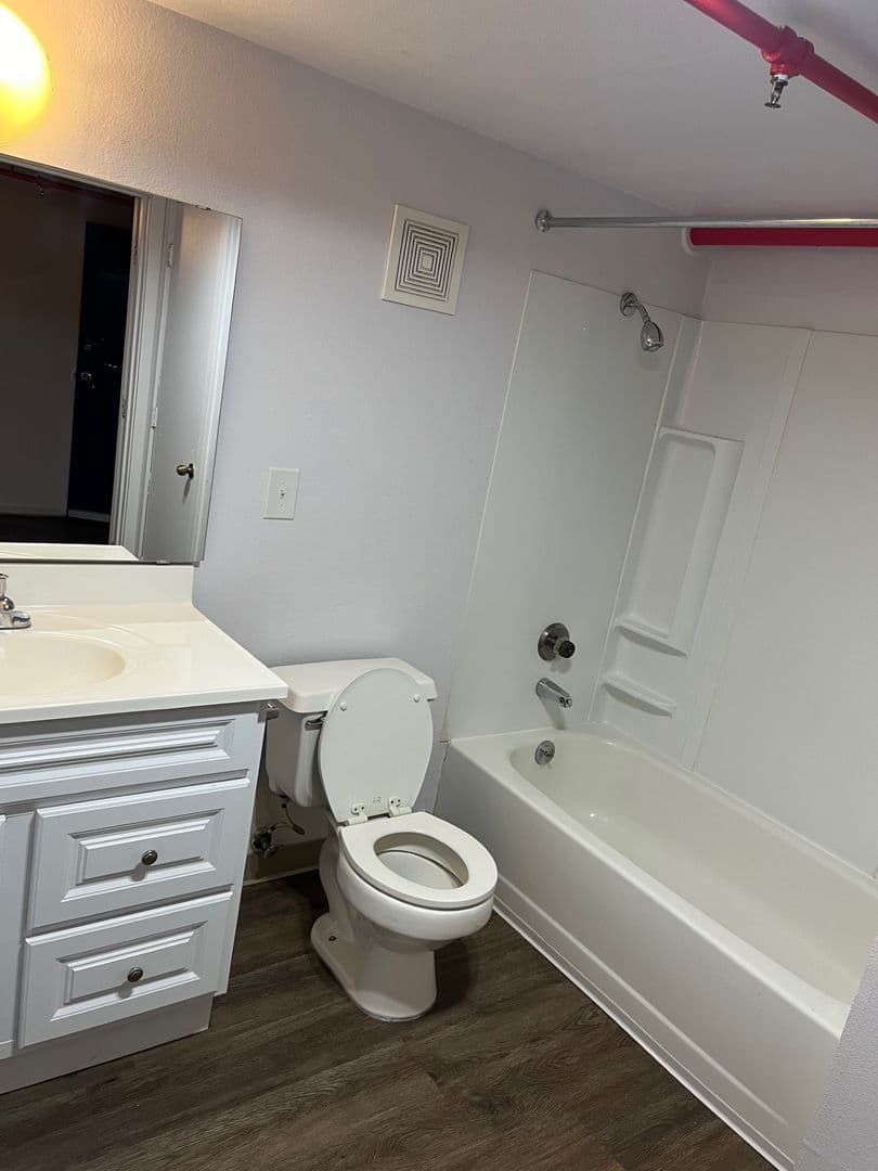 Portland Apartment: 625 NW Everett Street