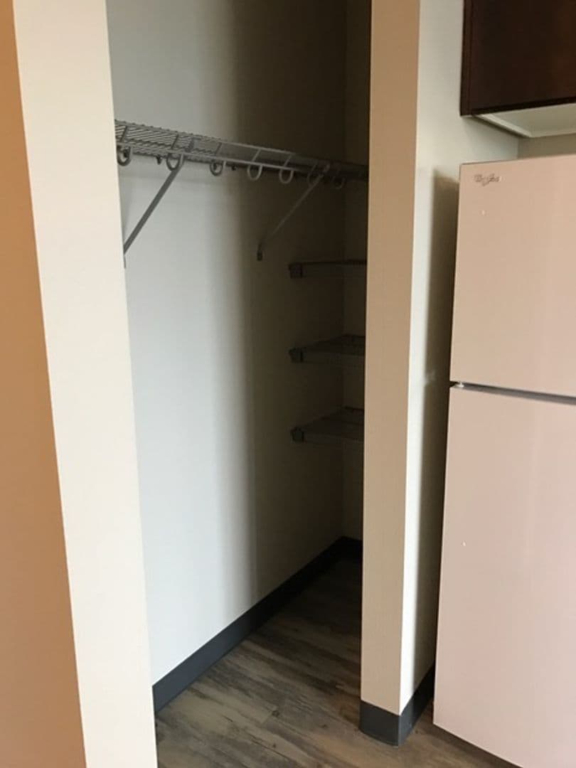 Portland Apartment: 9700 NE Everett Court