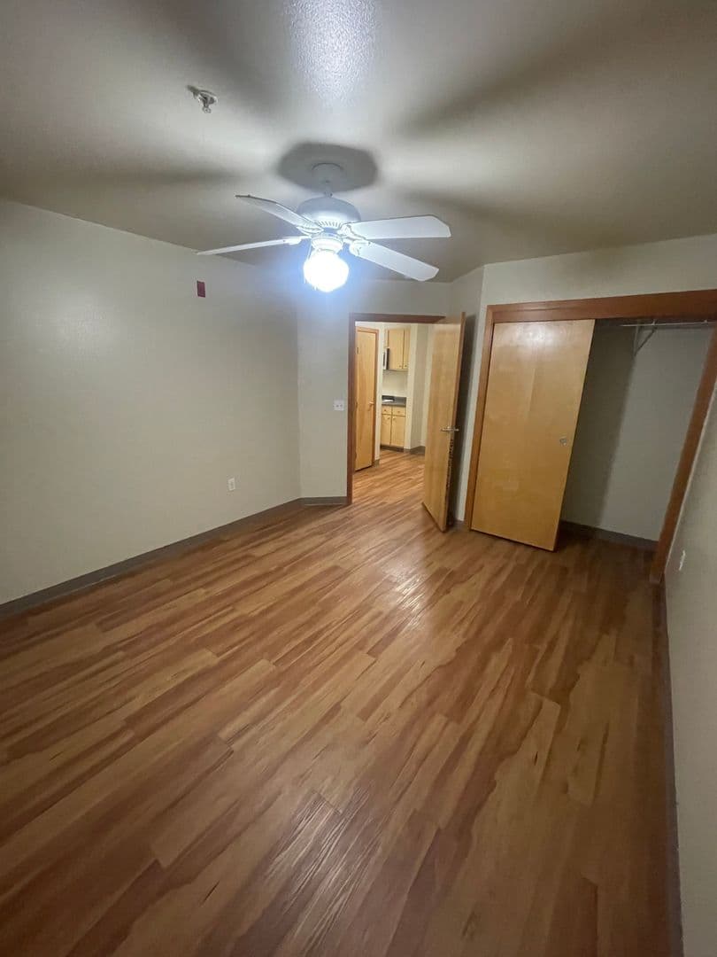 Portland Apartment: 1040 NW 10th Ave