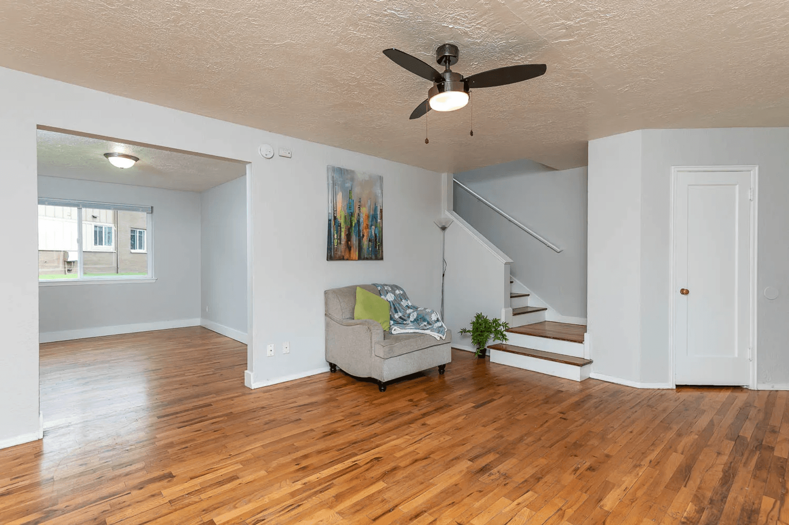 Portland Apartment: 1610 NE 66th Ave