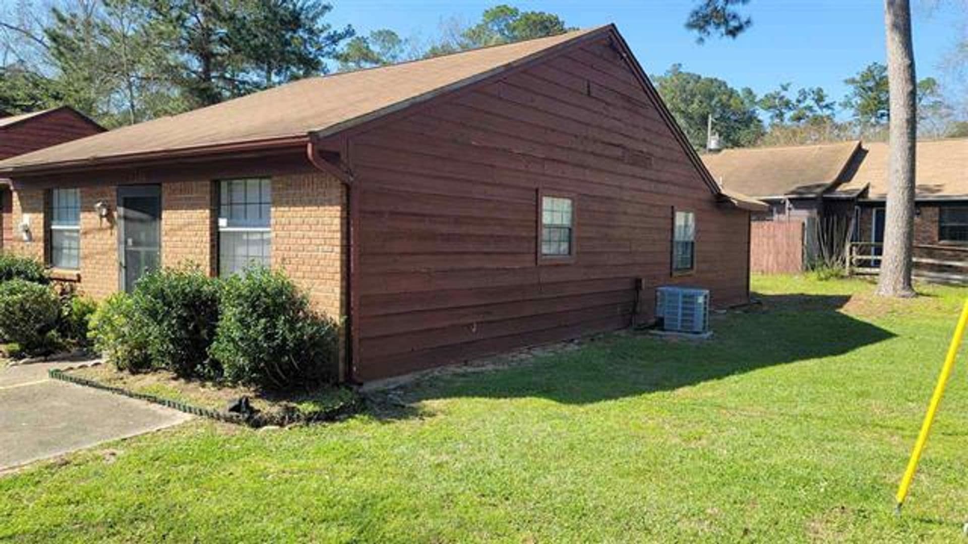 Tallahassee House: 2300 Hartsfield Way