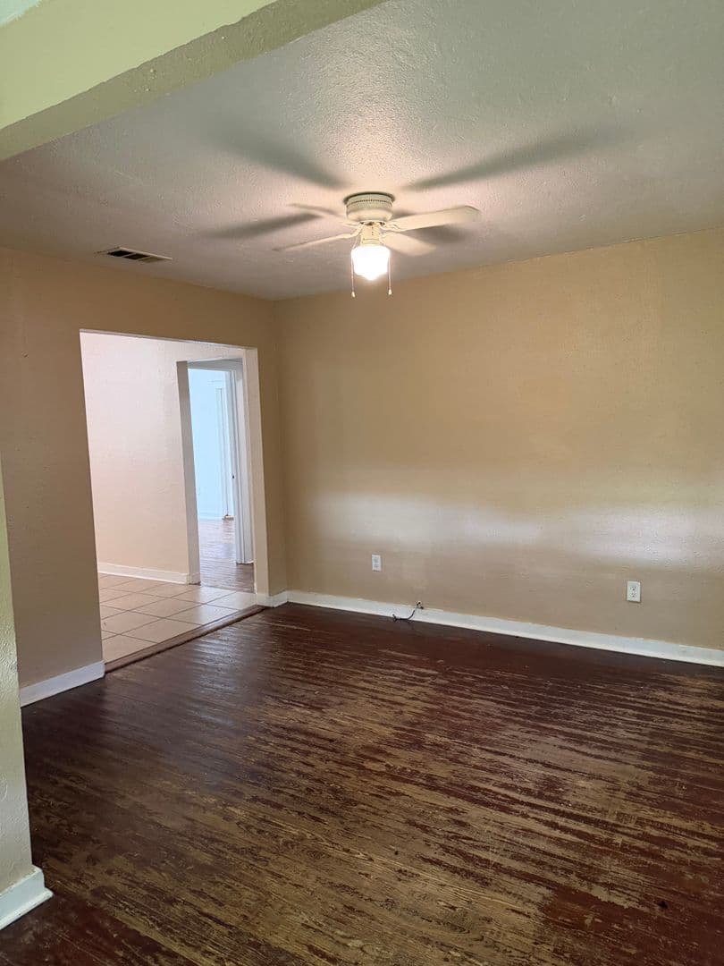 Tallahassee House: 1210 Ford Street