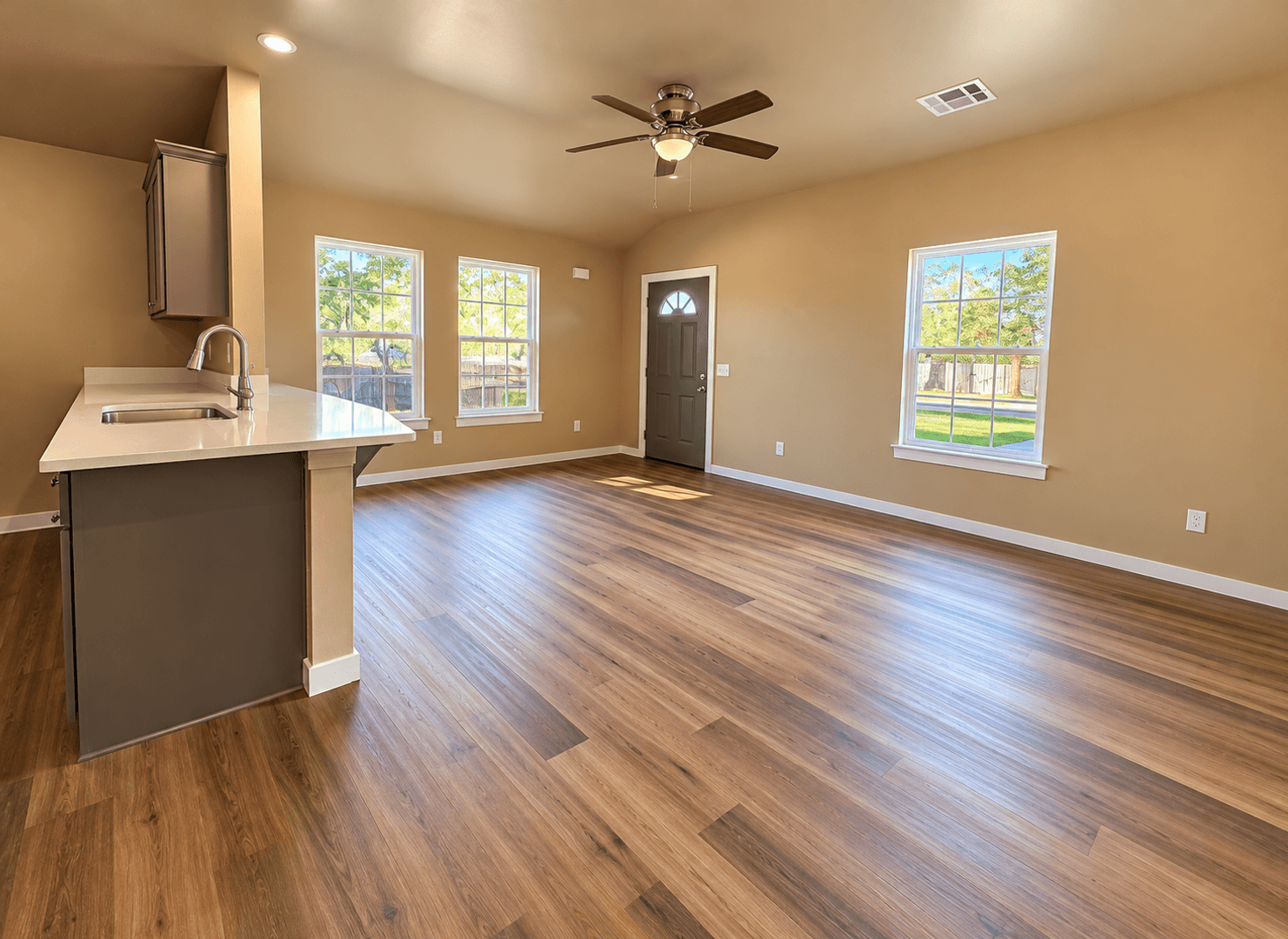 Lawton House: 2008 SW B Ave Unit 2
