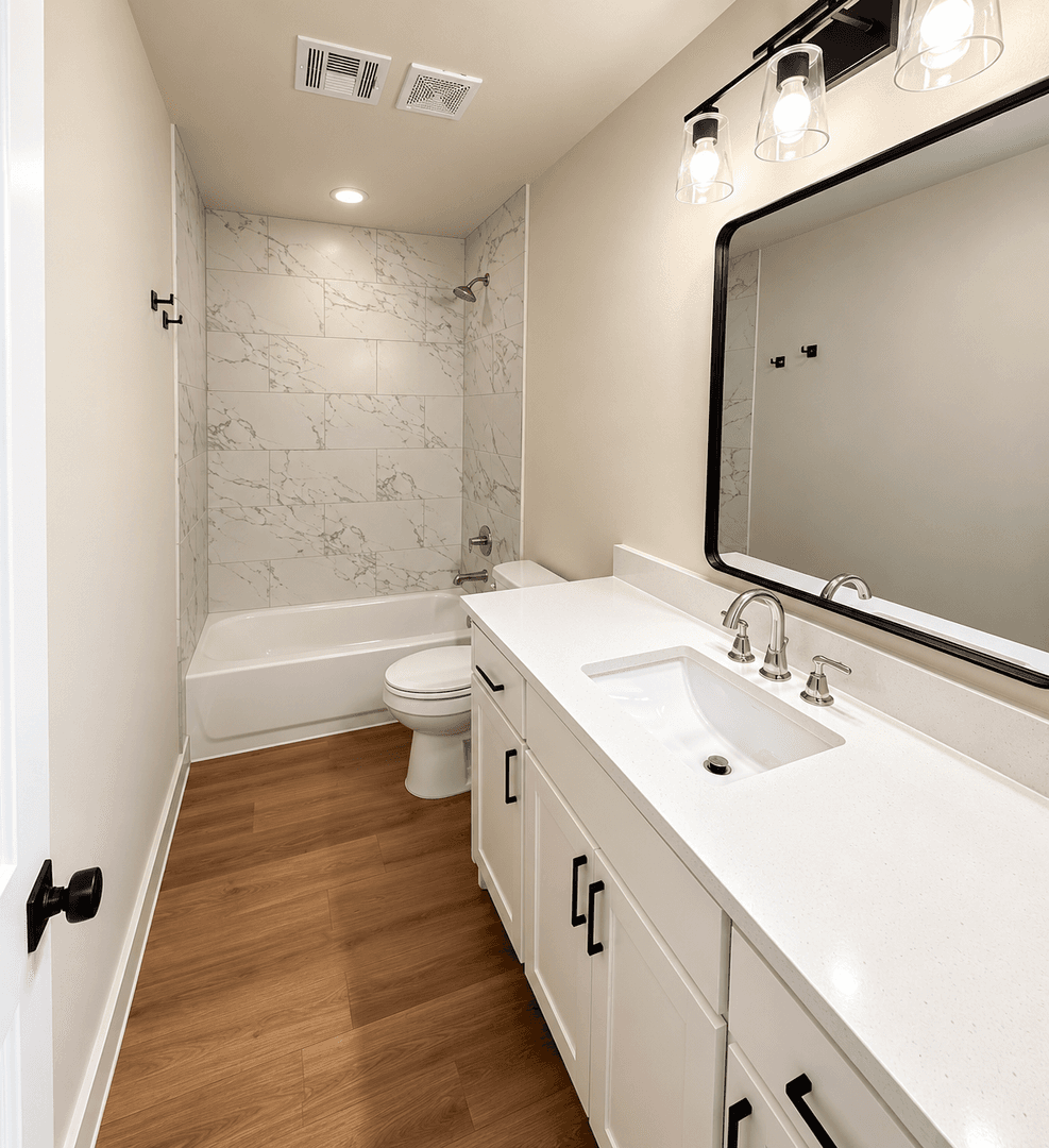 Edmond House: 618 W 2nd St #100