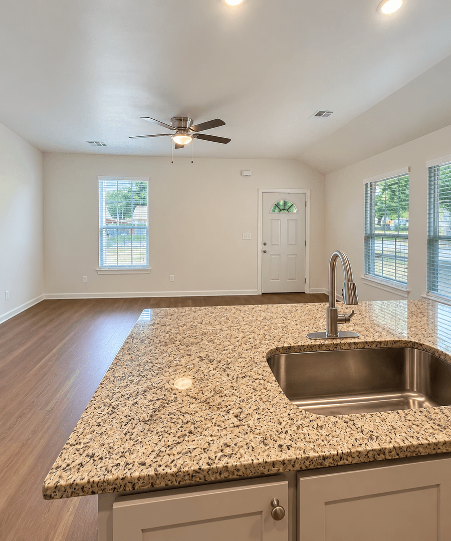 Lawton House: 2118 SW Charles Whitlow Ave