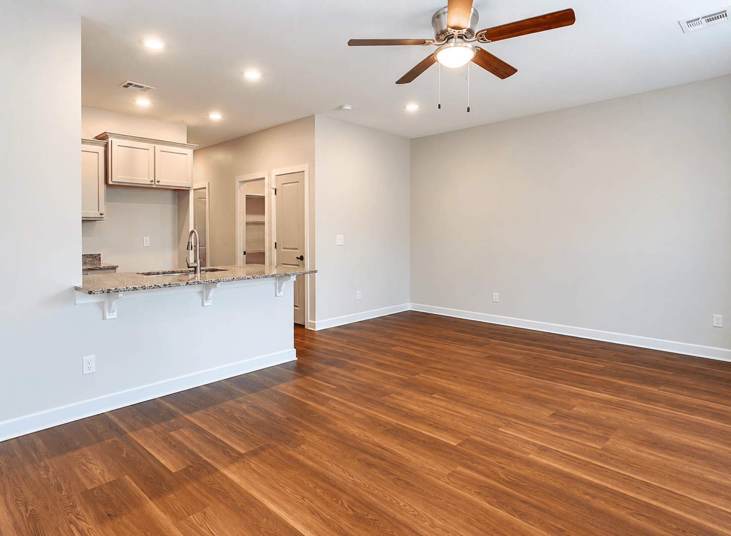 Lawton House: 203 SW 17th St. Unit 1
