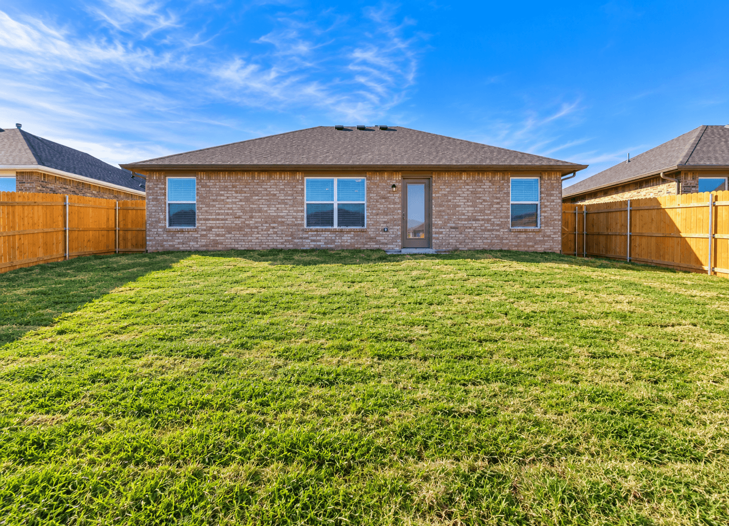 Guthrie House: 1630 Highland Loop