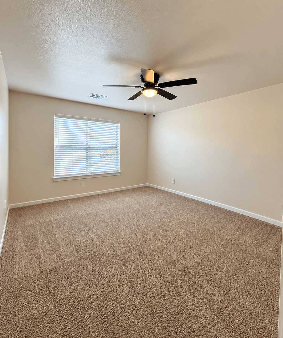 Edmond House: 19609 Horseshoe Ave