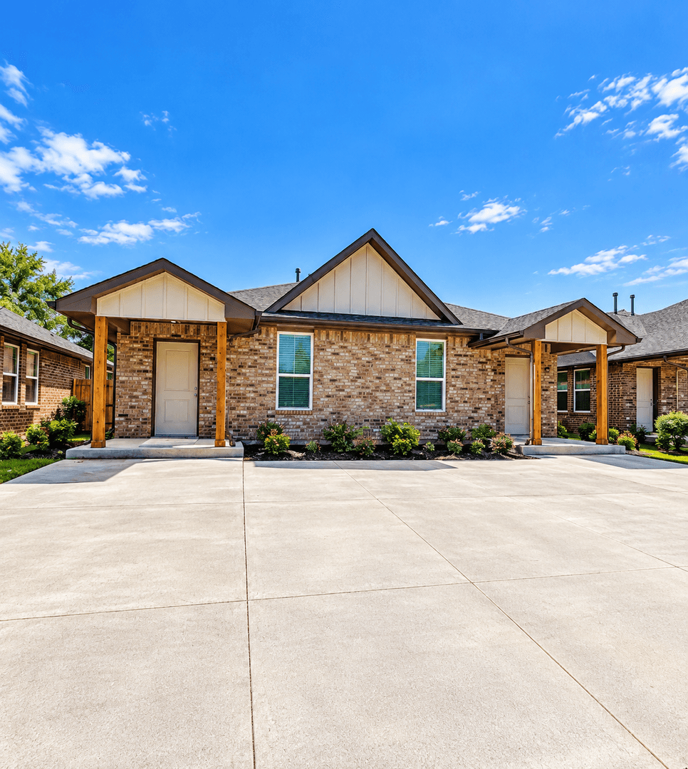 Oklahoma City House: 336 NW 122nd St