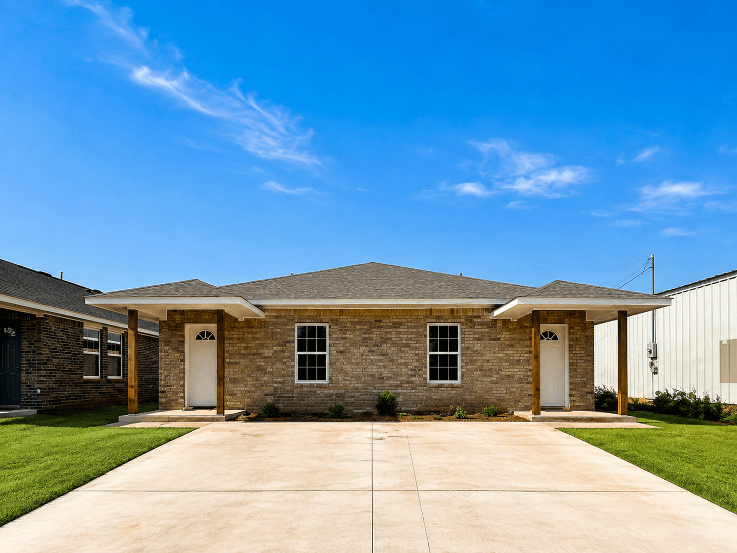 Lawton House: 2132 SW Charles Whitlow Ave