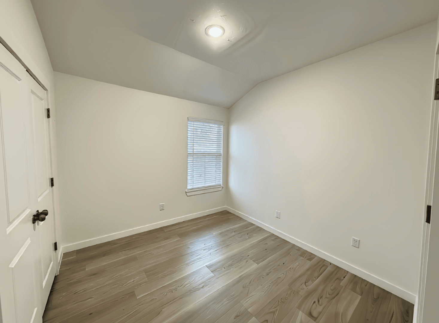 Oklahoma City House: 324 NW 122nd St