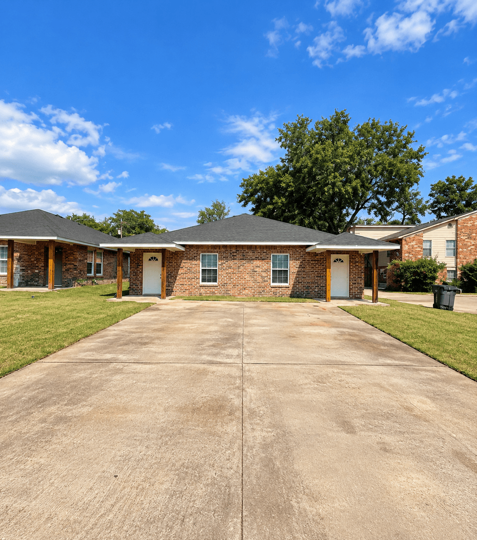 Lawton House: 309 NW Arlington Ave Unit 2