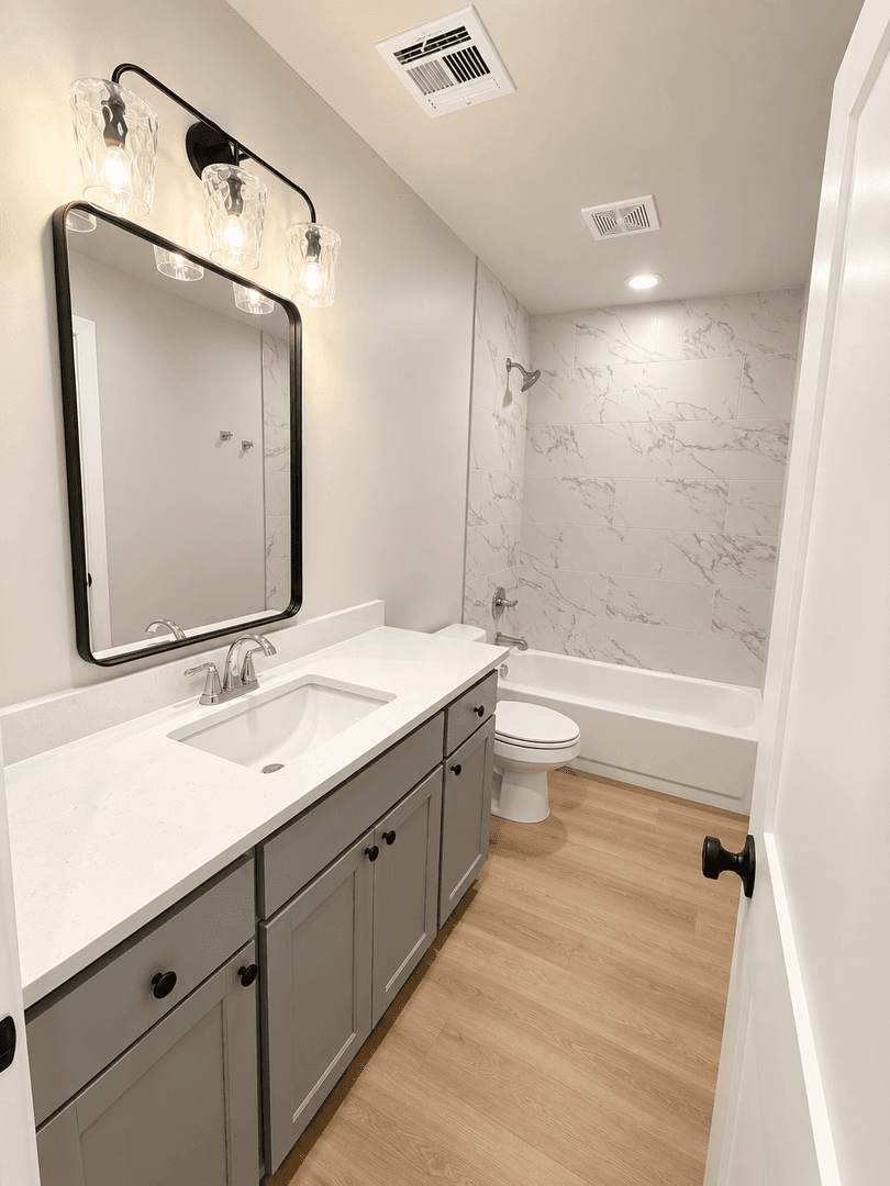 Edmond House: 602 W 2nd St #110