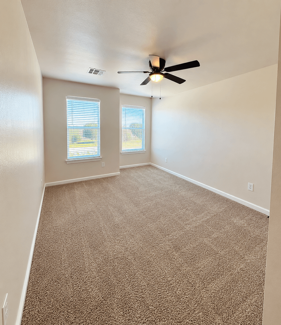 Edmond House: 19609 Horseshoe Ave
